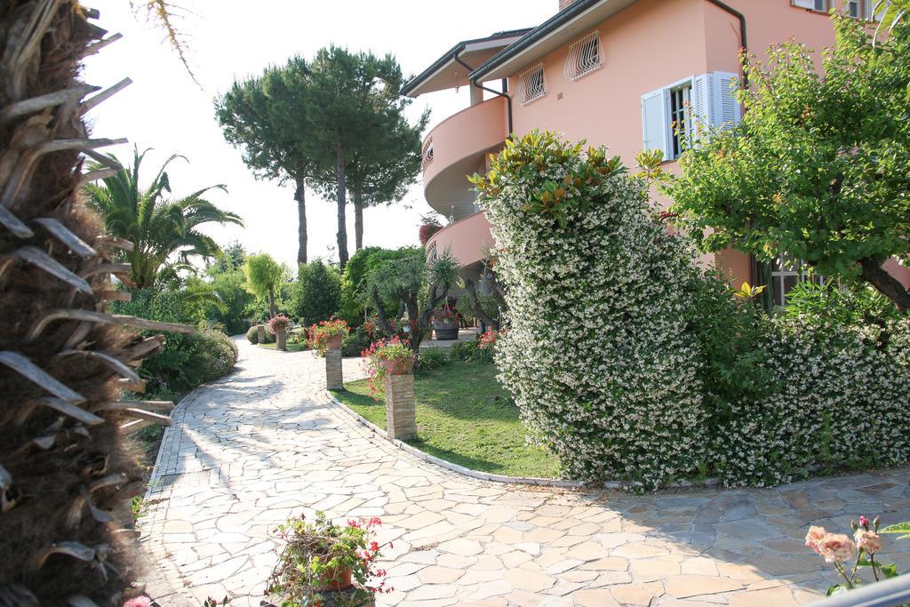 Anthos Casa Vacanze Sant'Omero Habitación foto